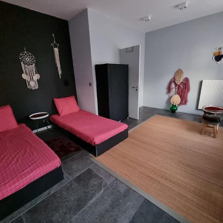 Bb Guesthouse Wezembeek-Oppem Eksteriør bilde